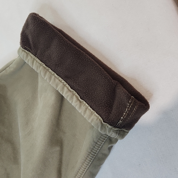 Wrangler fleece lined pants. Khaki Colored. Size 42x30 - Picture 6 of 8